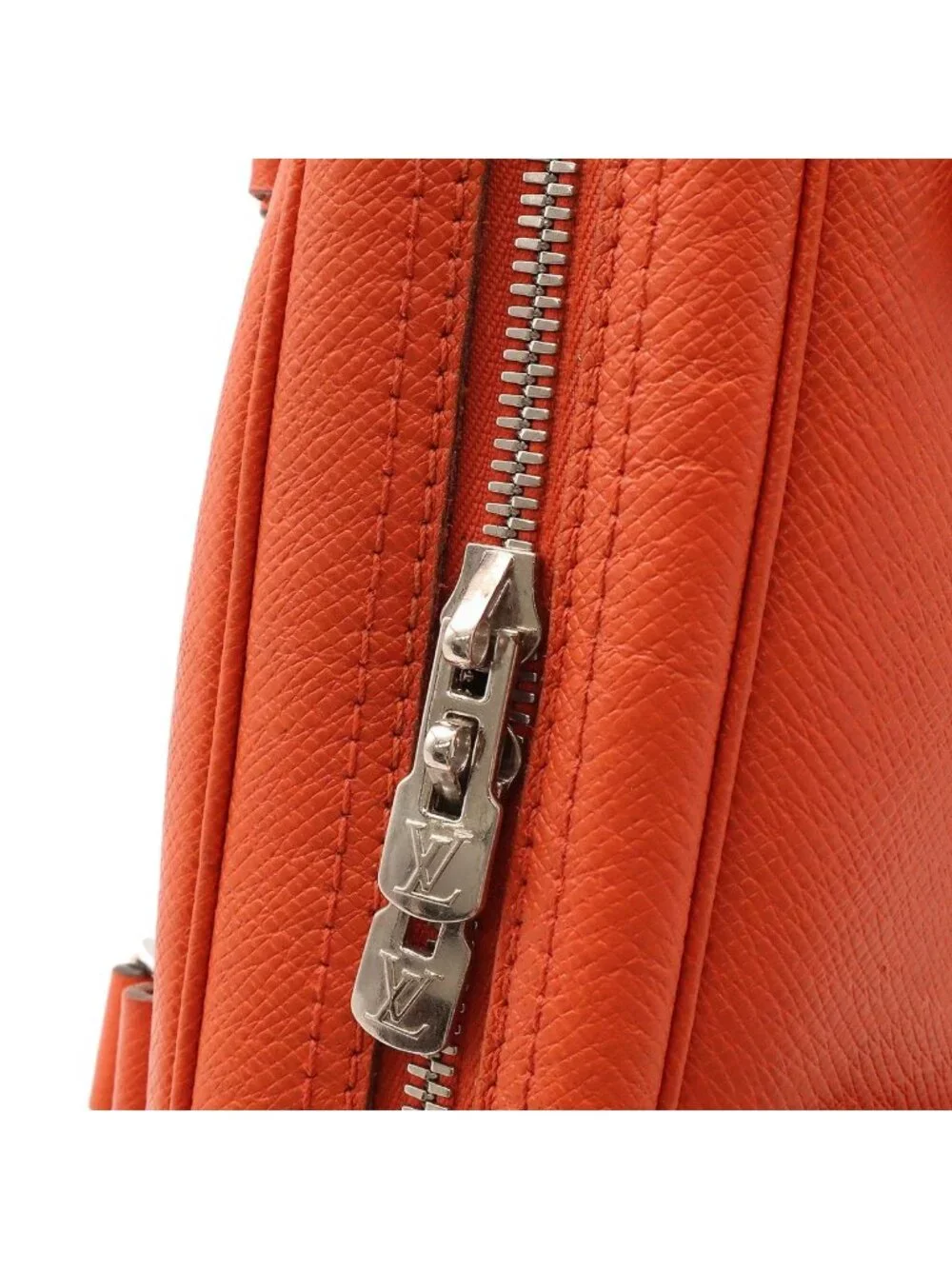 Louis Vuitton Taiga PDV Porte Documents Voyage PM Business Bag Orange